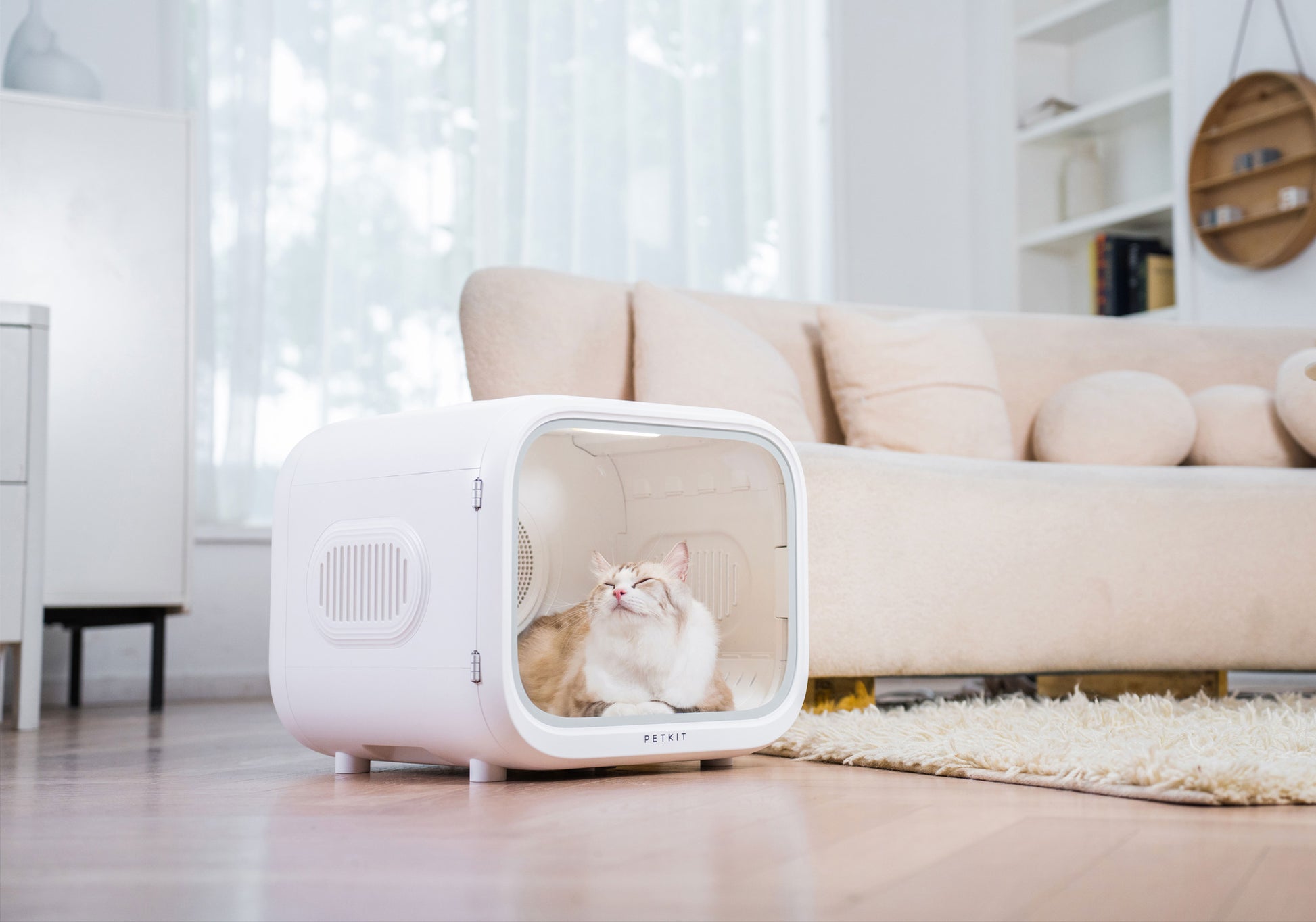 Distributor for Petkit, Catlink and Pidan - Petland Company Limited PETKIT SMART PET DRYING CABIN - AIRSALON MAX PETKIT CAT DOG