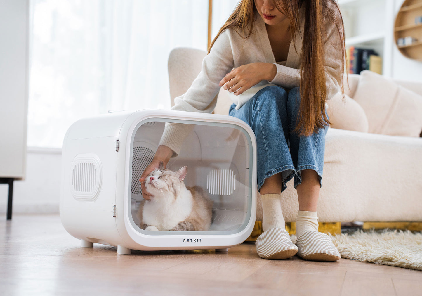 Distributor for Petkit, Catlink and Pidan - Petland Company Limited PETKIT SMART PET DRYING CABIN - AIRSALON MAX PETKIT CAT DOG